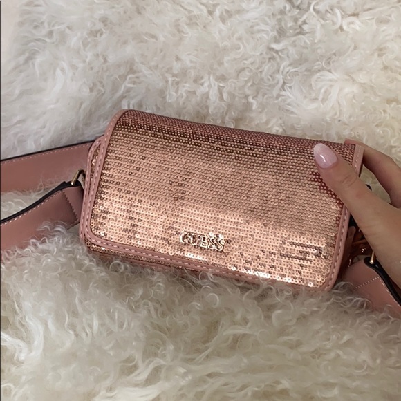 Guess Mini Shoulder Bag Pink Sequins - Picture 4 of 8